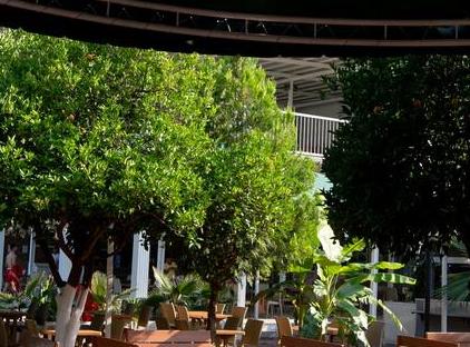 Grand Hotel Derin تورنگار