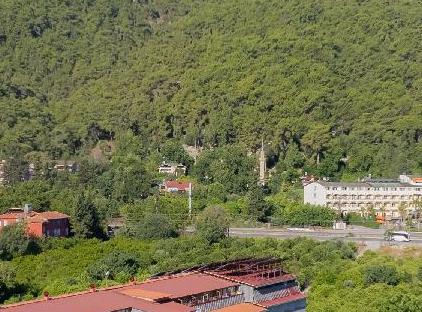 Grand Hotel Derin تورنگار