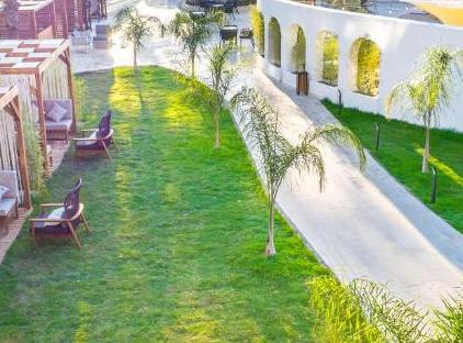 ROSE GARDEN PREMIUM تورنگار