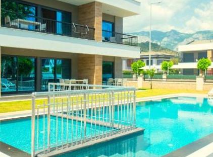 HOTEL CAMYUVA BEACH  تورنگار