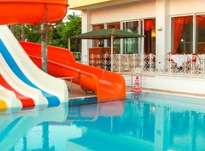 Pine House By Werde Hotels تورنگار