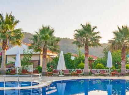 Nerissa Hotel تورنگار