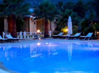 Nerissa Hotel تورنگار