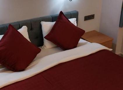 Nerissa Hotel تورنگار