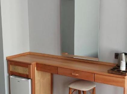 Nerissa Hotel تورنگار