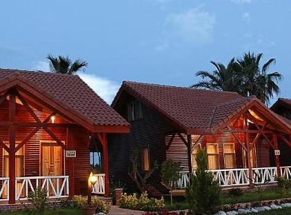 Nerissa Hotel تورنگار