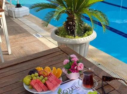Elegance Hotel Kemer تورنگار
