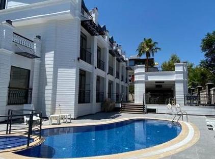 MIYAS LUXURY HOTEL تورنگار