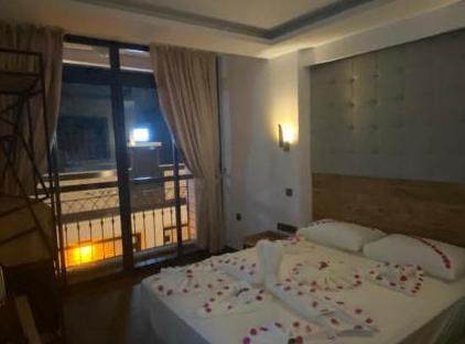 MIYAS LUXURY HOTEL تورنگار