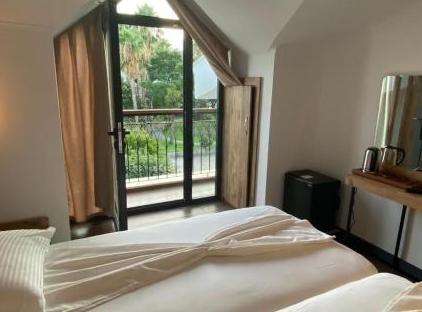MIYAS LUXURY HOTEL تورنگار