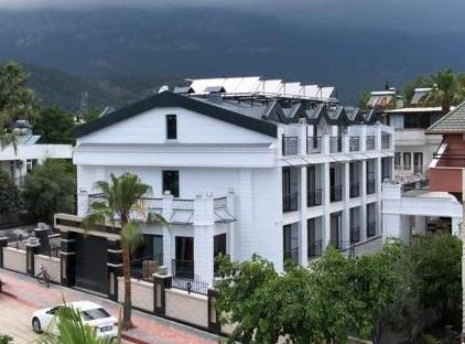 MIYAS LUXURY HOTEL تورنگار