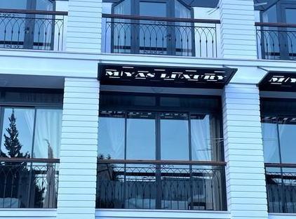 MIYAS LUXURY HOTEL تورنگار