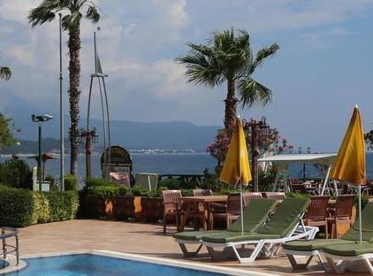 Valeri Beach Hotel تورنگار