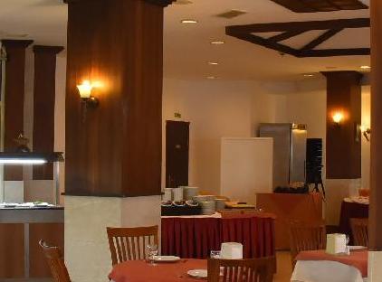 Valeri Beach Hotel تورنگار