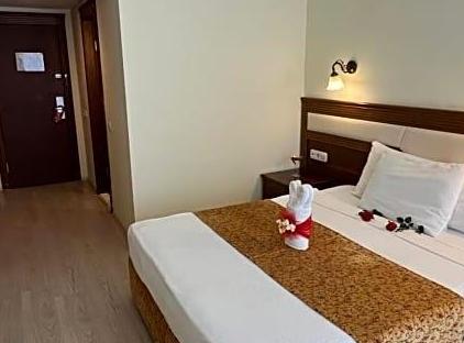 Valeri Beach Hotel تورنگار