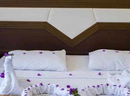 Valeri Beach Hotel تورنگار