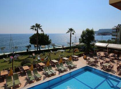 Valeri Beach Hotel تورنگار