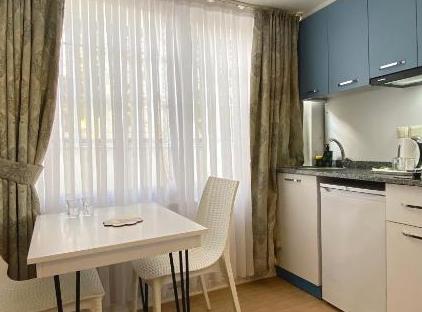 Amsterdam  Otel & Suit تورنگار