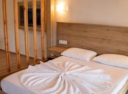 Amsterdam  Otel & Suit تورنگار