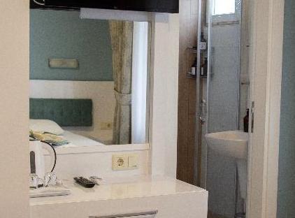 Amsterdam  Otel & Suit تورنگار