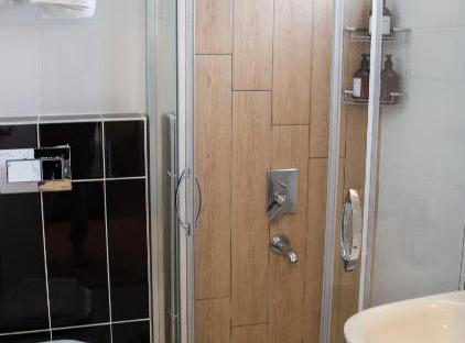 Amsterdam  Otel & Suit تورنگار