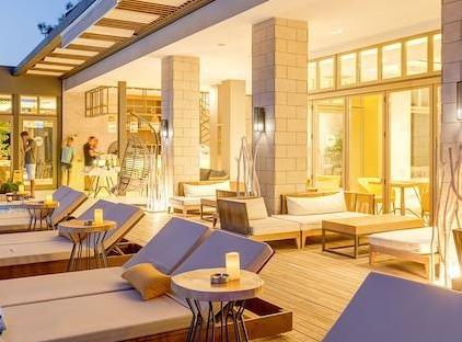 Melanippe Relaxing Hotel تورنگار