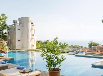 Melanippe Relaxing Hotel تورنگار