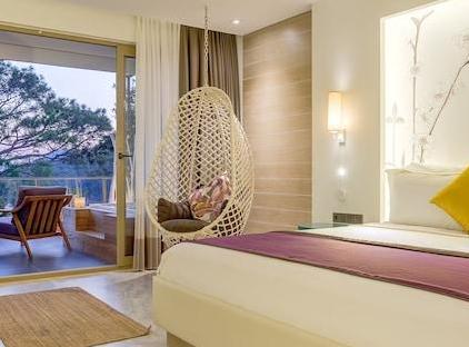 Melanippe Relaxing Hotel تورنگار