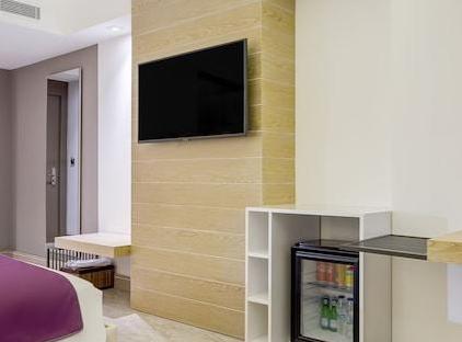 Melanippe Relaxing Hotel تورنگار