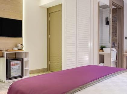 Melanippe Relaxing Hotel تورنگار