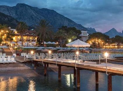 Grand Ring Hotel تورنگار