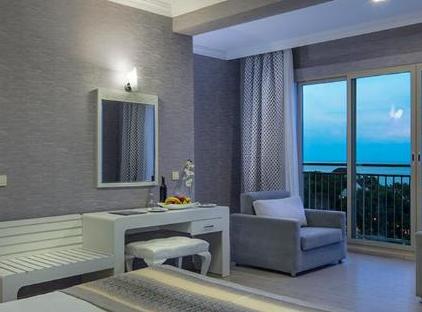 Grand Ring Hotel تورنگار