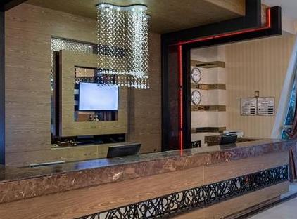 Grand Ring Hotel تورنگار
