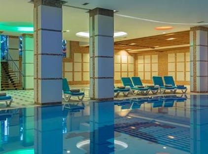 Grand Ring Hotel تورنگار
