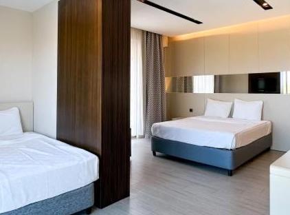 Grand Ring Hotel تورنگار