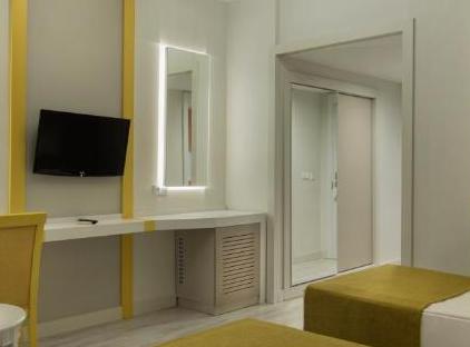 Grand Ring Hotel تورنگار