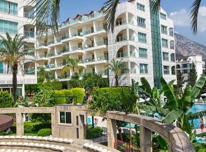 Grand Ring Hotel تورنگار