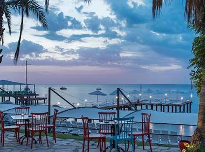 Grand Ring Hotel تورنگار