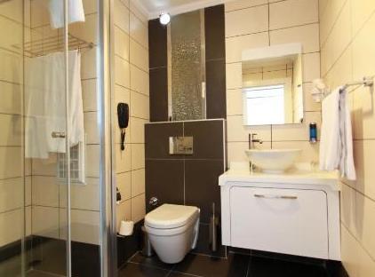 Grand Ring Hotel تورنگار