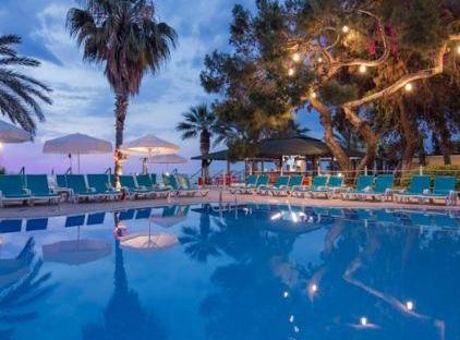 Grand Ring Hotel تورنگار