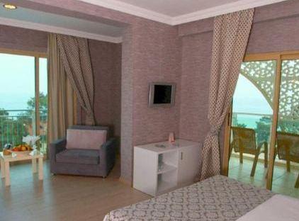 Grand Ring Hotel تورنگار