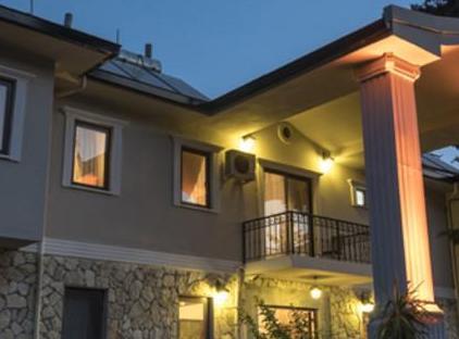 Otto Palace Boutique Hotel تورنگار