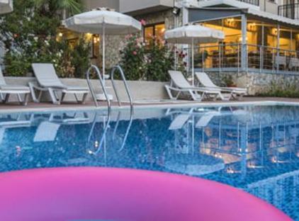 Otto Palace Boutique Hotel تورنگار