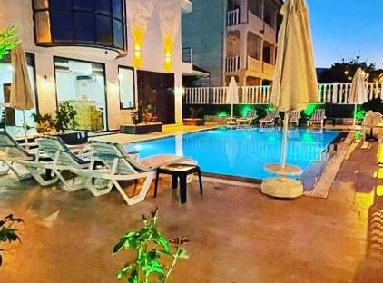 Best Hotel تورنگار