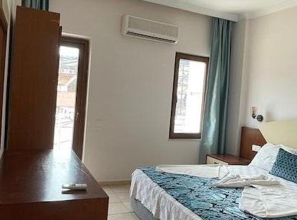 Best Hotel تورنگار