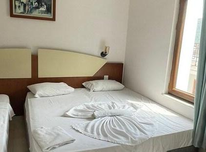 Best Hotel تورنگار