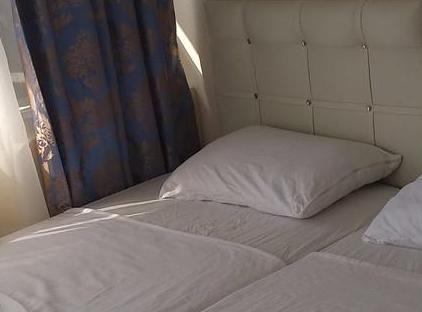 Romeo Otel تورنگار