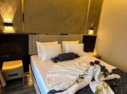 Vois Kemer Hotel تورنگار