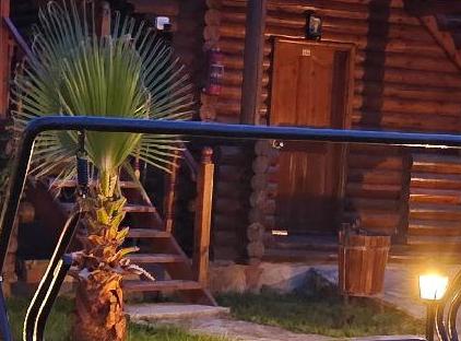 WOODLINE HOTEL تورنگار