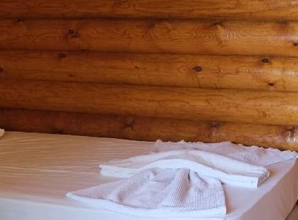 WOODLINE HOTEL تورنگار
